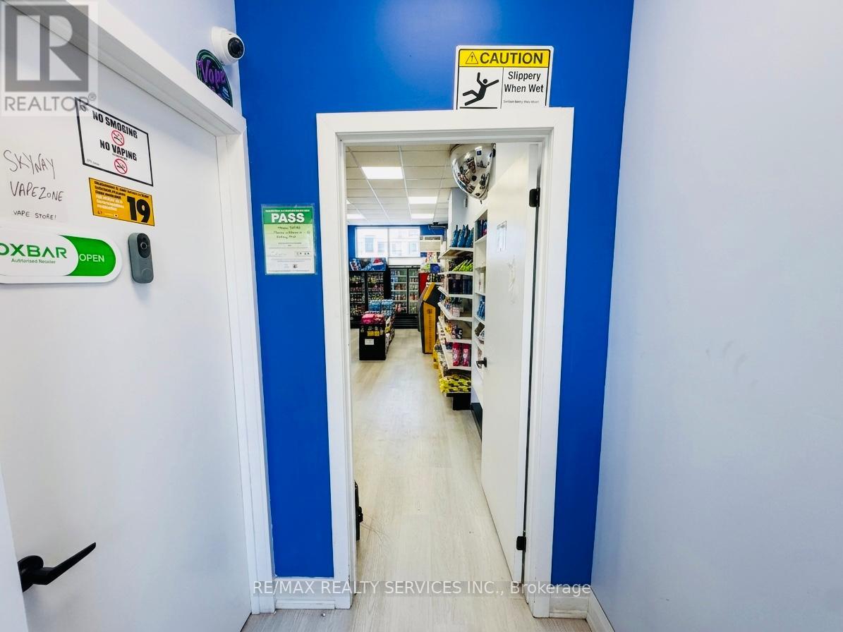 243 King Street E, Hamilton, Ontario L8N 1B6 - Photo 3 - X13833180