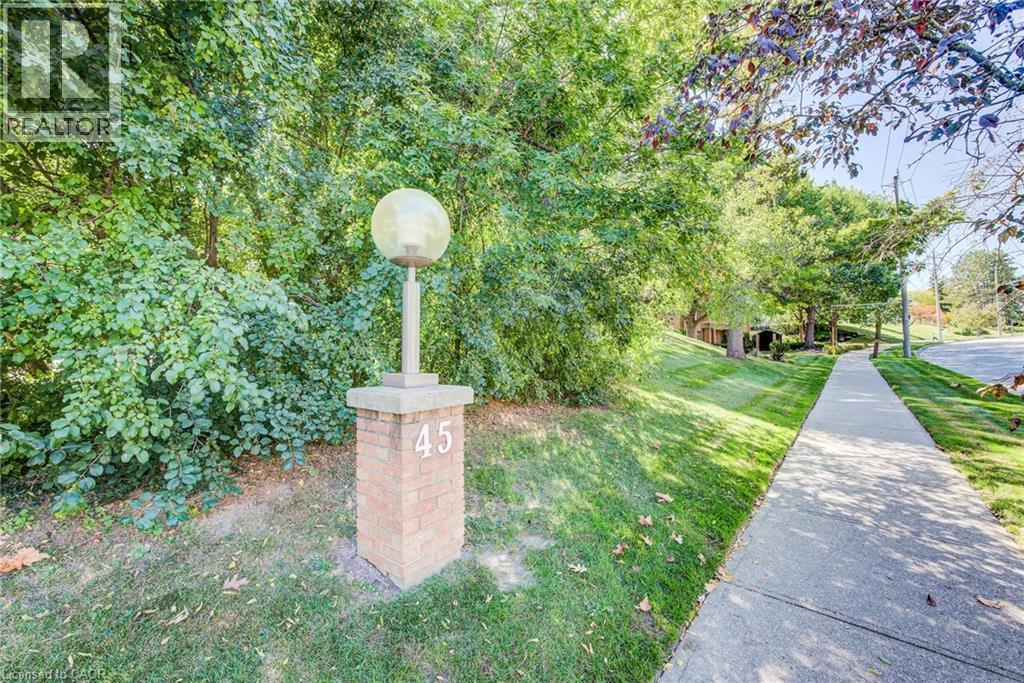 45 Blue Springs Drive Unit# 32, Waterloo, Ontario  N2J 4P1 - Photo 35 - 40865472