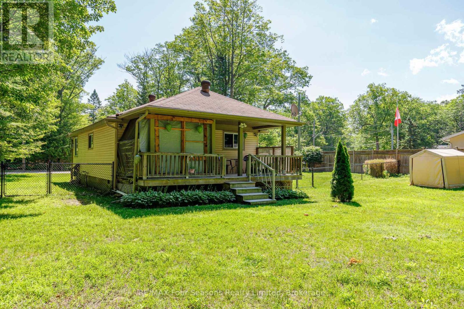 511 Oxbow Park Drive, Wasaga Beach, Ontario  L9Z 2T9 - Photo 28 - S13833198