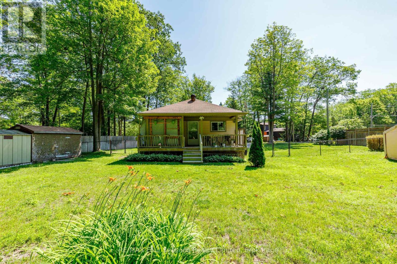 511 Oxbow Park Drive, Wasaga Beach, Ontario  L9Z 2T9 - Photo 32 - S13833198