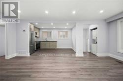 1841 Sandgate Crescent, Mississauga, Ontario  L5J 2E7 - Photo 3 - W13833194