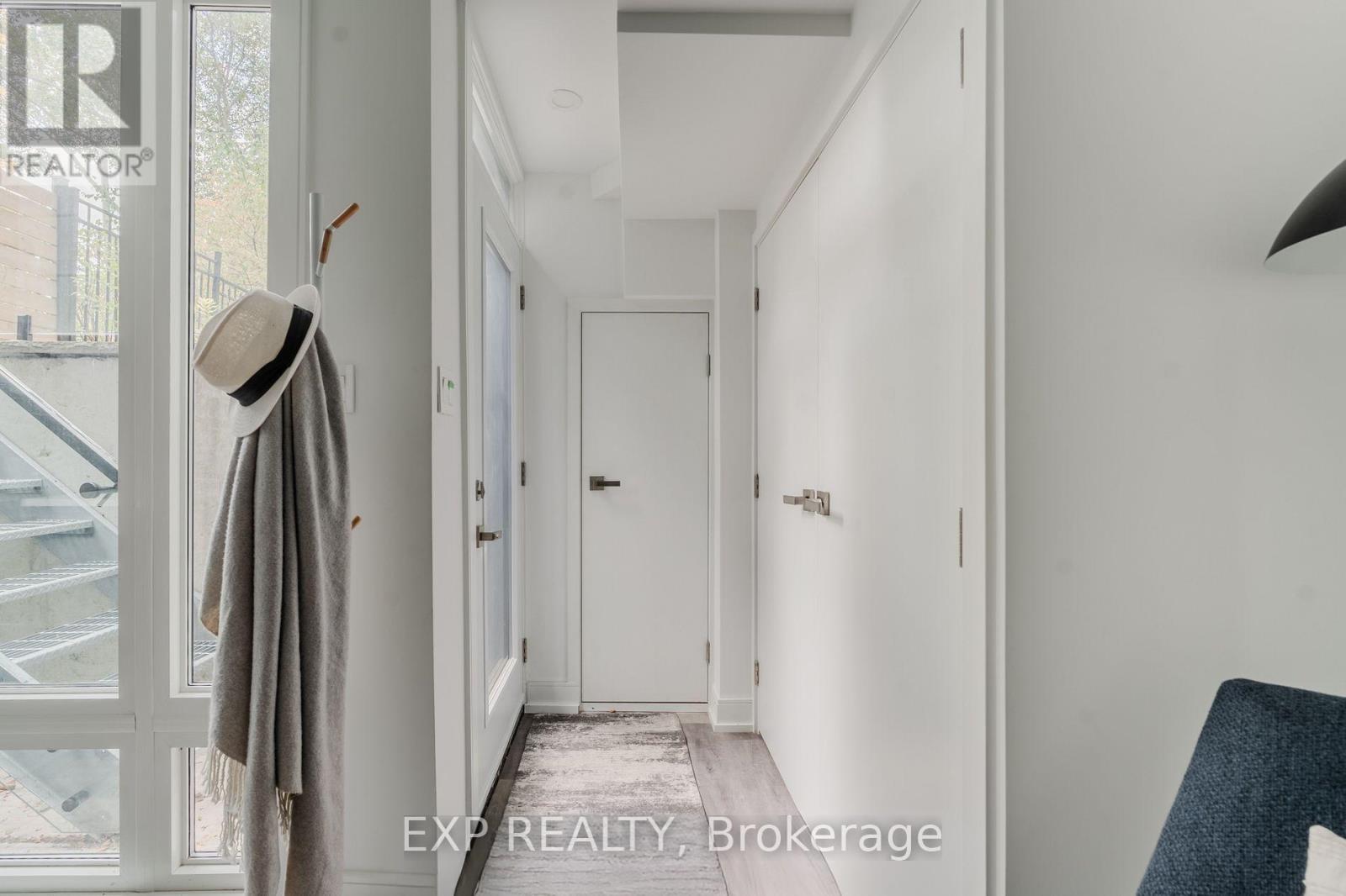 Lower - 19 Devon Road, Toronto, Ontario  M4E 2J7 - Photo 6 - E13175342