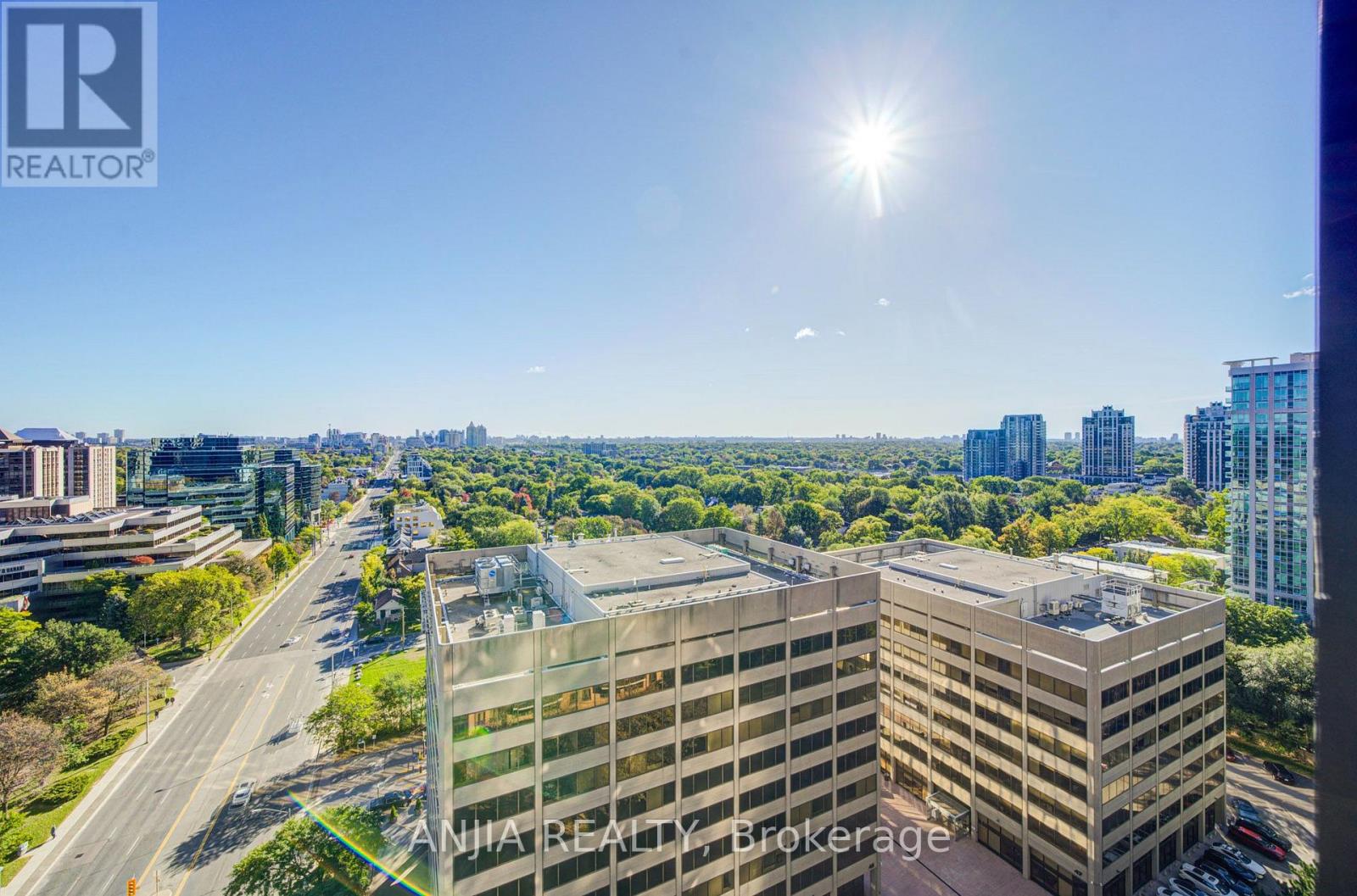 2010 - -33 Sheppard Avenue E, Toronto, Ontario  M2N 7K1 - Photo 36 - C13806932