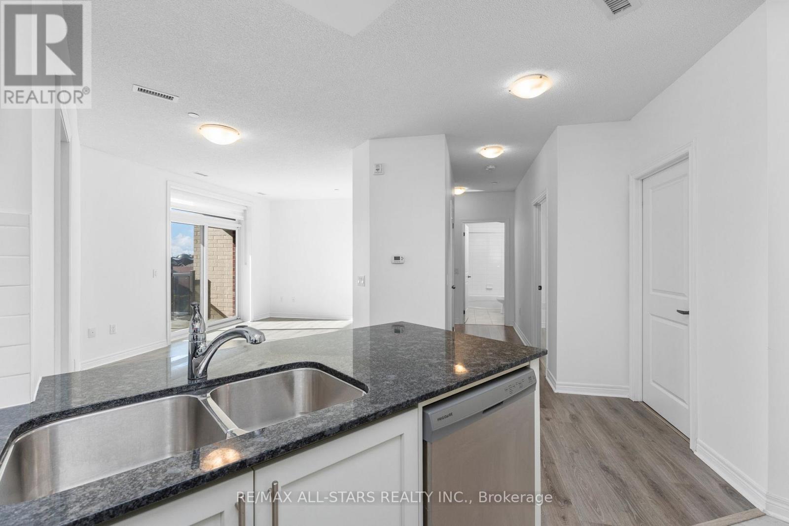 410 - 39 New Delhi Drive, Markham, Ontario  L3S 0E1 - Photo 7 - N13763382