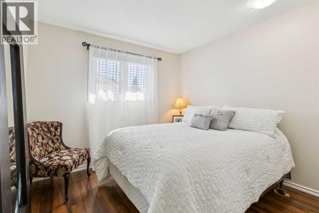 144 Dovercliffe Way SE