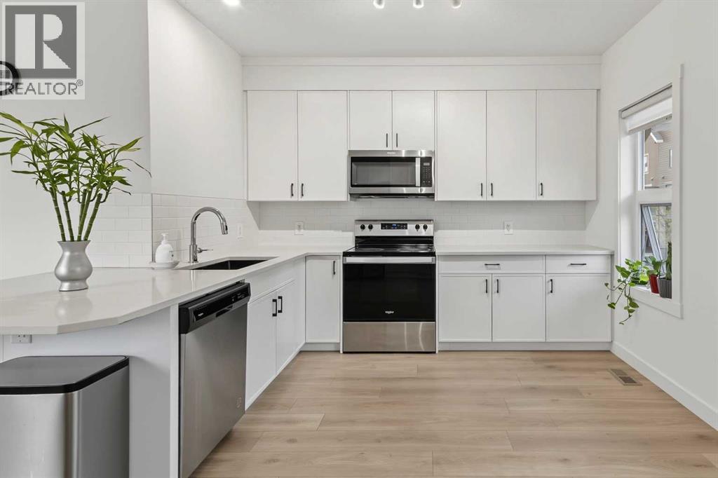 244 Livingston Common NE, Calgary, Alberta  T4B 3P6 - Photo 10 - A2347504