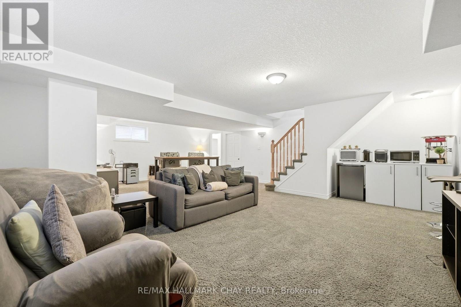 61 Carleton Trail, New Tecumseth, Ontario  L0G 1A0 - Photo 35 - N13833224