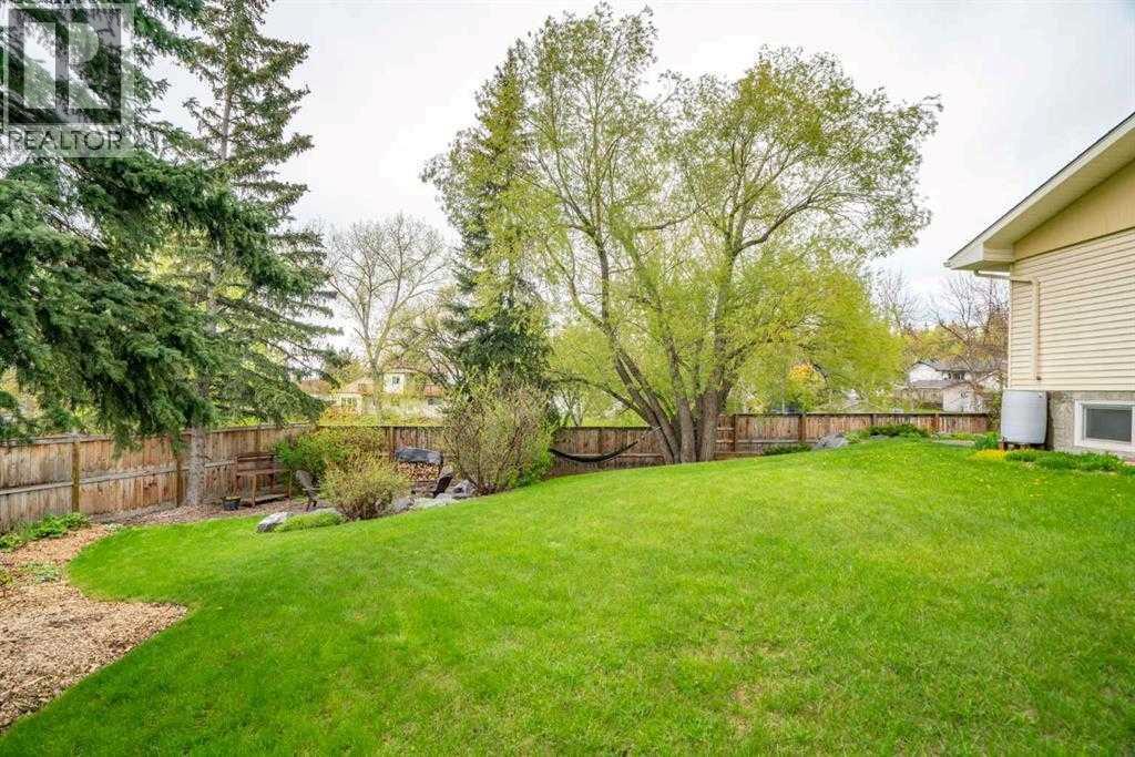 106 Dalgleish Bay NW, Calgary, Alberta  T3A 1K8 - Photo 41 - A2344644