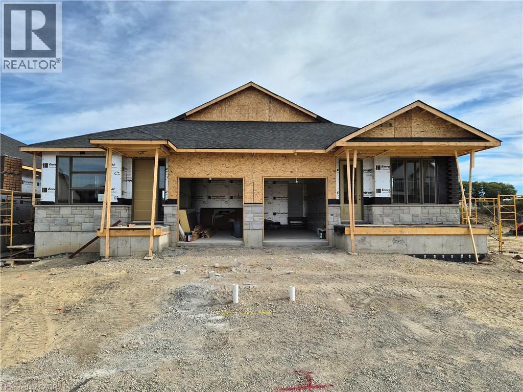 112 Thackeray Way, Harriston, Ontario  N0G 1Z0 - Photo 2 - 40844032