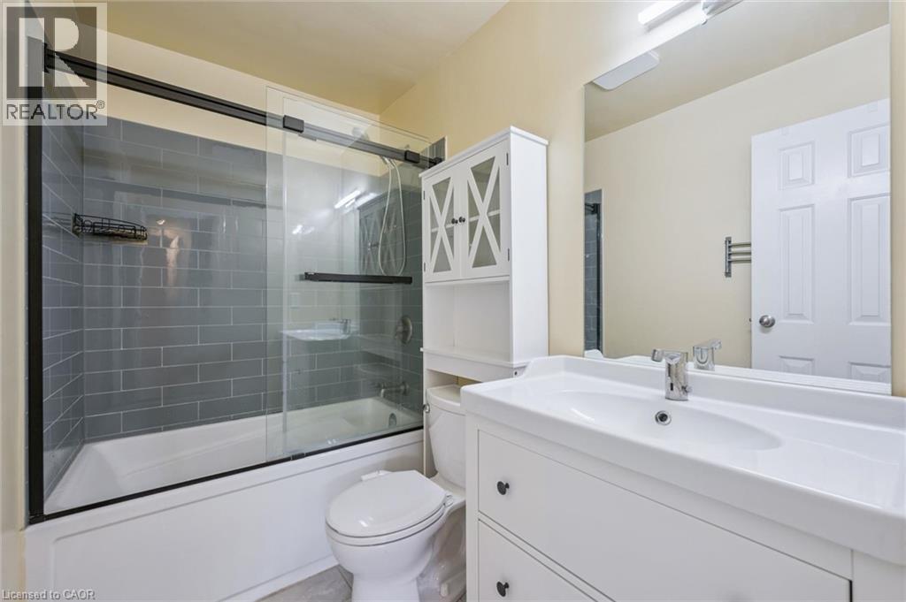 339 Northlake Drive Unit# 8, Waterloo, Ontario  N2V 1Z1 - Photo 21 - 40858444