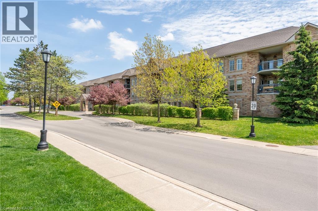 59 Critzia Drive Unit# 208, Mount Hope, Ontario  L0R 1W0 - Photo 3 - 40866826