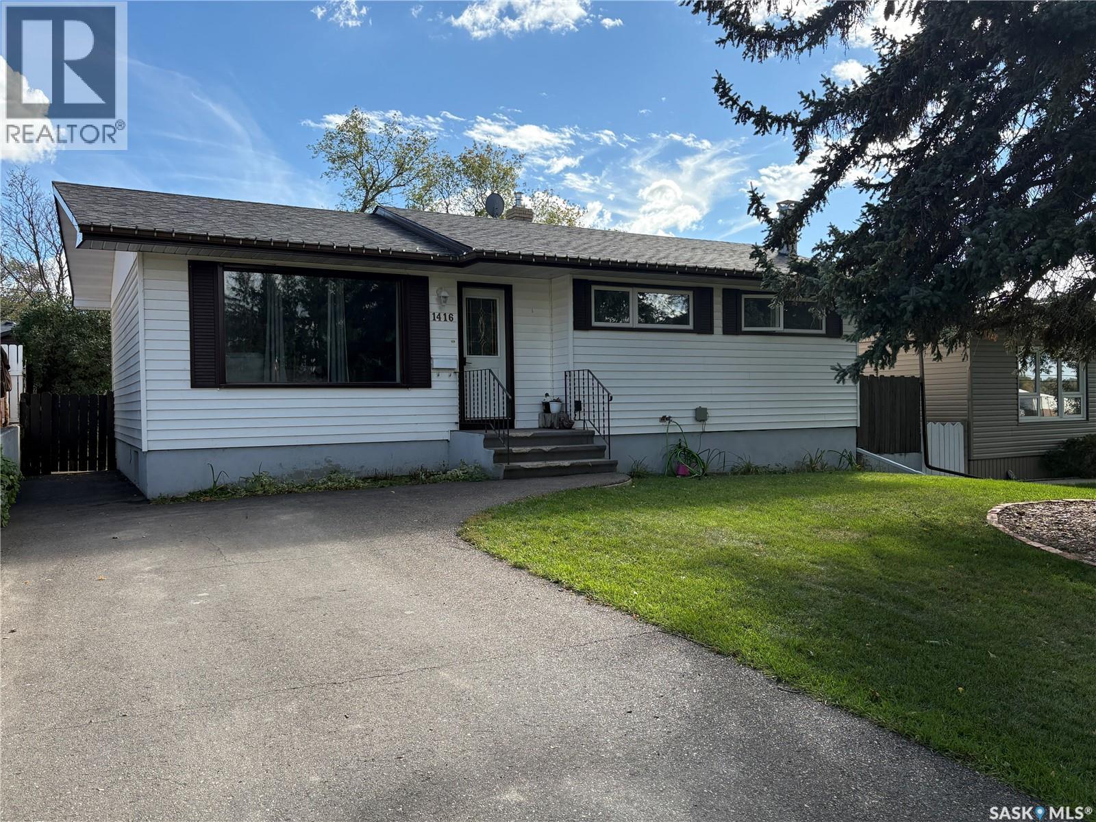 1416 Ashley DRIVE, Swift Current, Saskatchewan