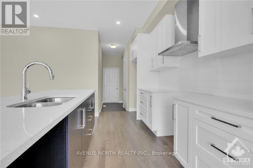 179 Lumen Place, Ottawa, Ontario  K1C 1T1 - Photo 12 - X13833234