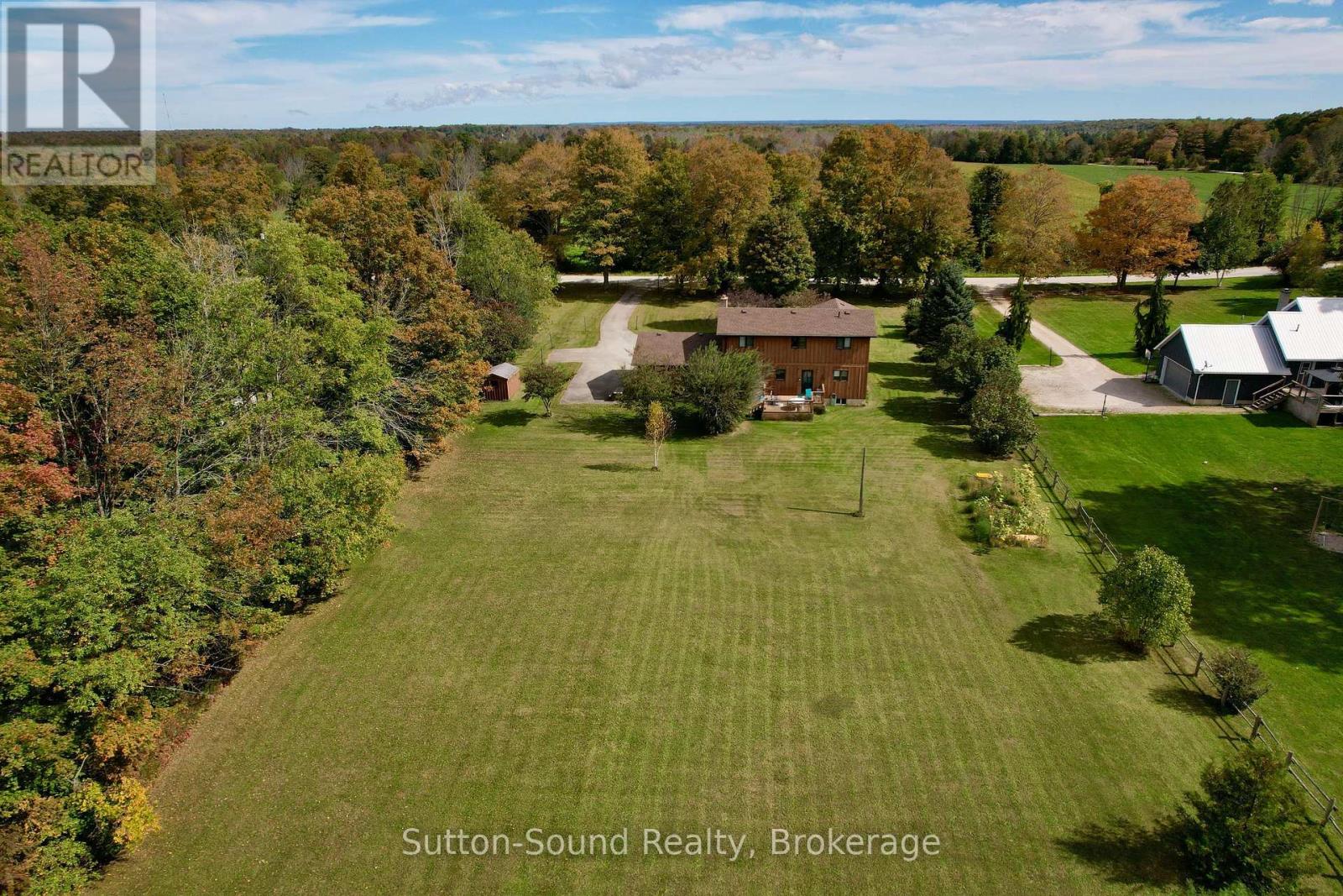 118362 SIDEROAD 115, RR1 SIDE ROAD Georgian Bluffs Ontario Canada N0H2K0 2