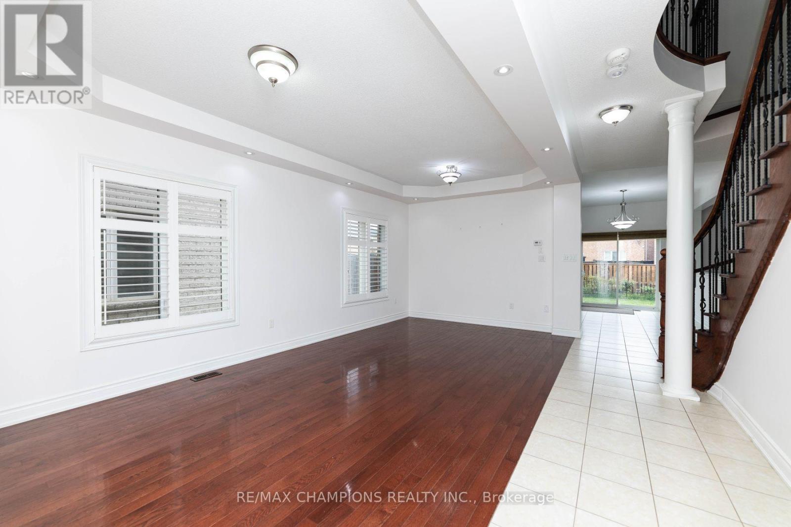 Upper - 89 Bayhampton Drive, Brampton, Ontario L6P 3A8 - Photo 15 - W13833152