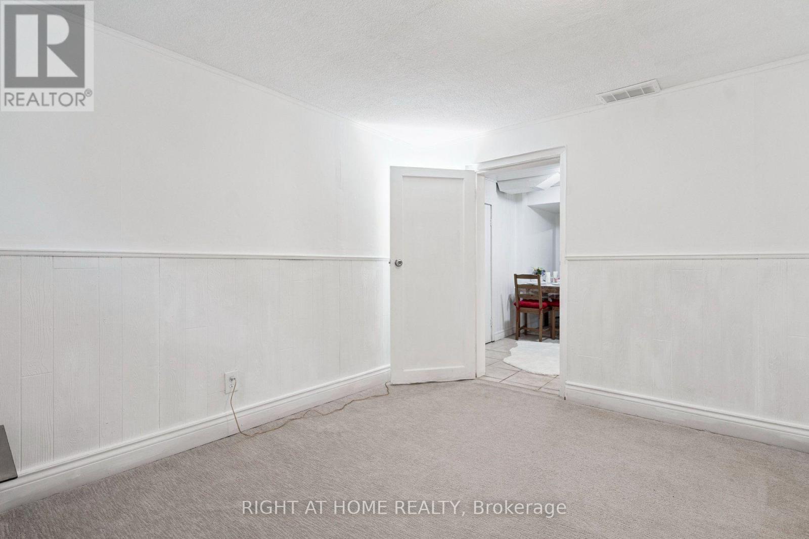 Lower - 105 Glenridge Avenue, St. Catharines, Ontario  L2R 4X5 - Photo 31 - X13833232