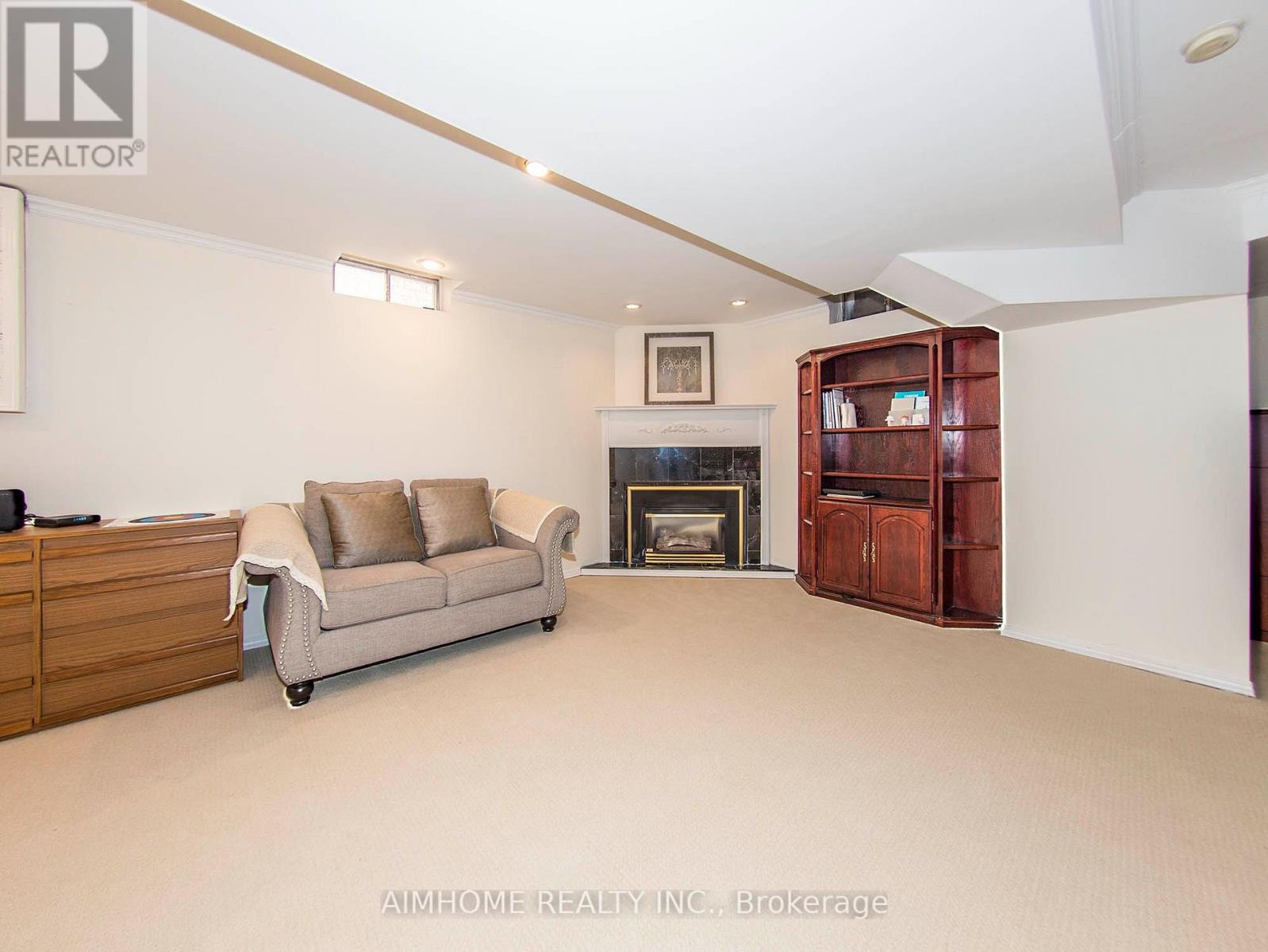 1122 Glen Valley Road, Oakville, Ontario  L6M 3K8 - Photo 22 - W13833036