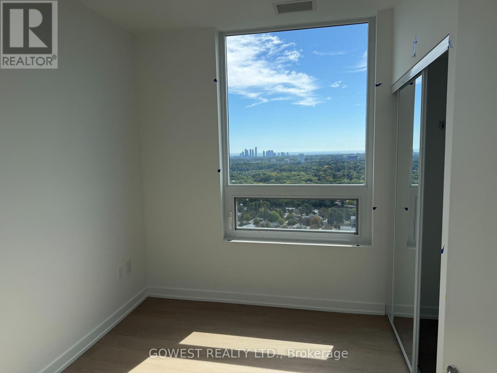 2715 - 4010 Eglinton Avenue W, Toronto, Ontario  M9A 0G5 - Photo 13 - W13833248