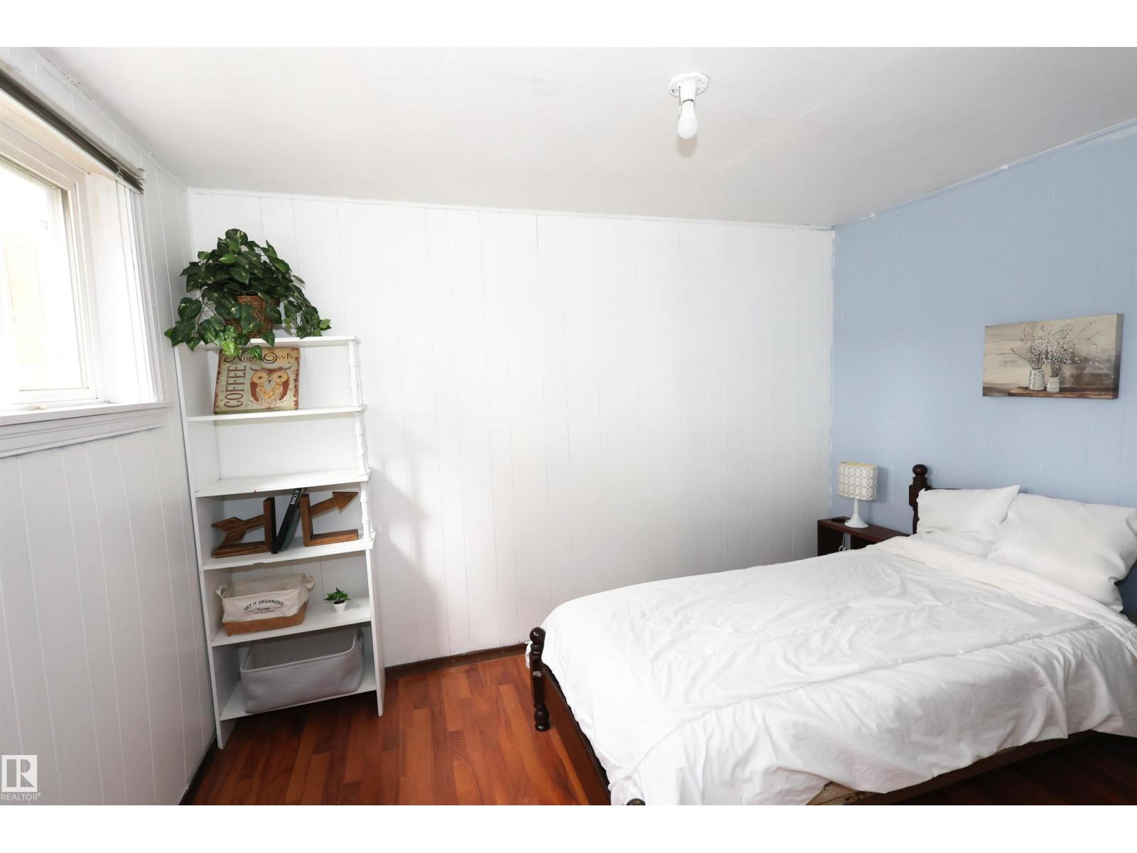 12229 88 ST NW
