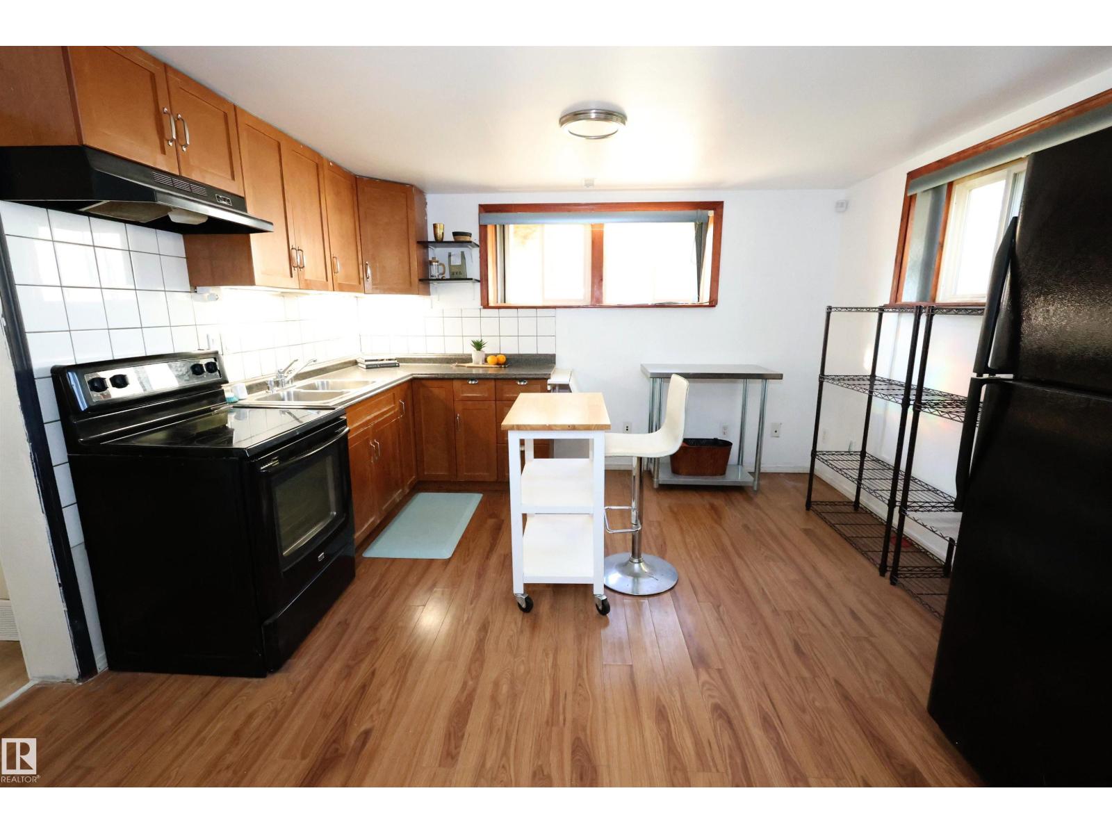 12229 88 ST NW