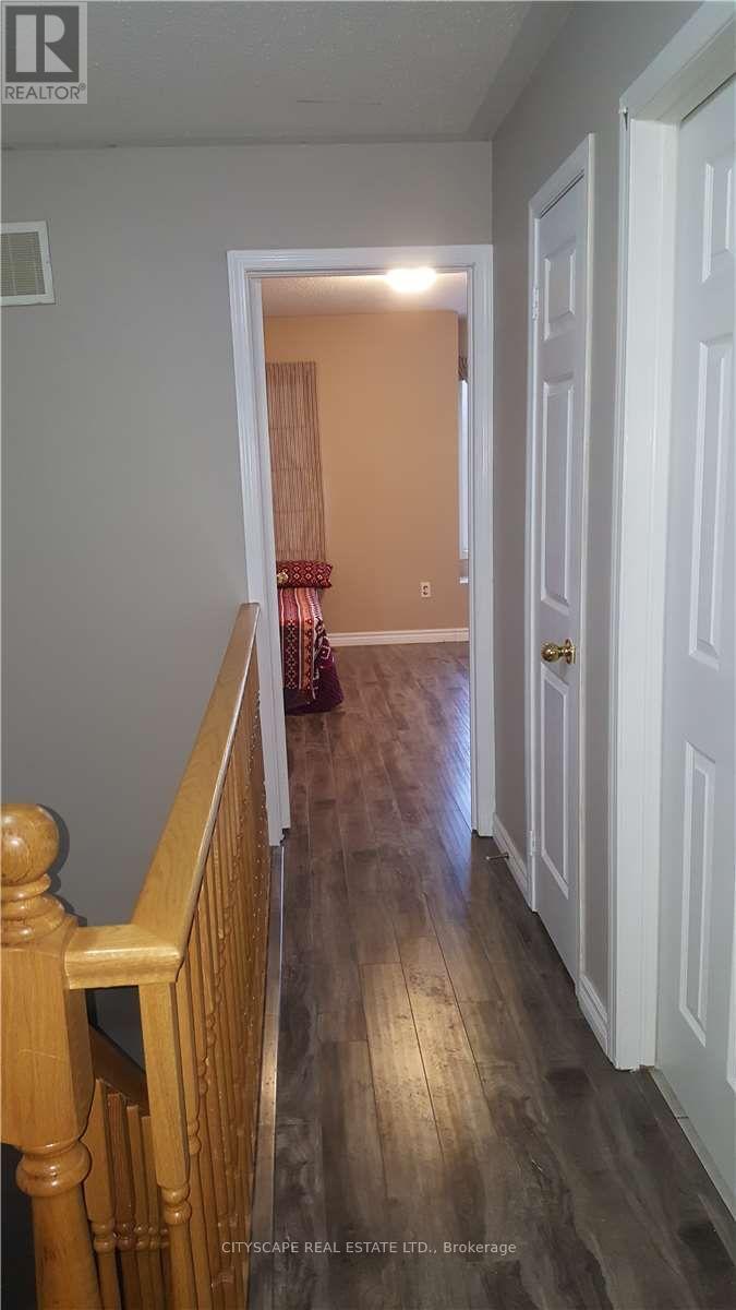 75 Coyote Crescent, Toronto, Ontario  M1B 6H2 - Photo 10 - E13833274