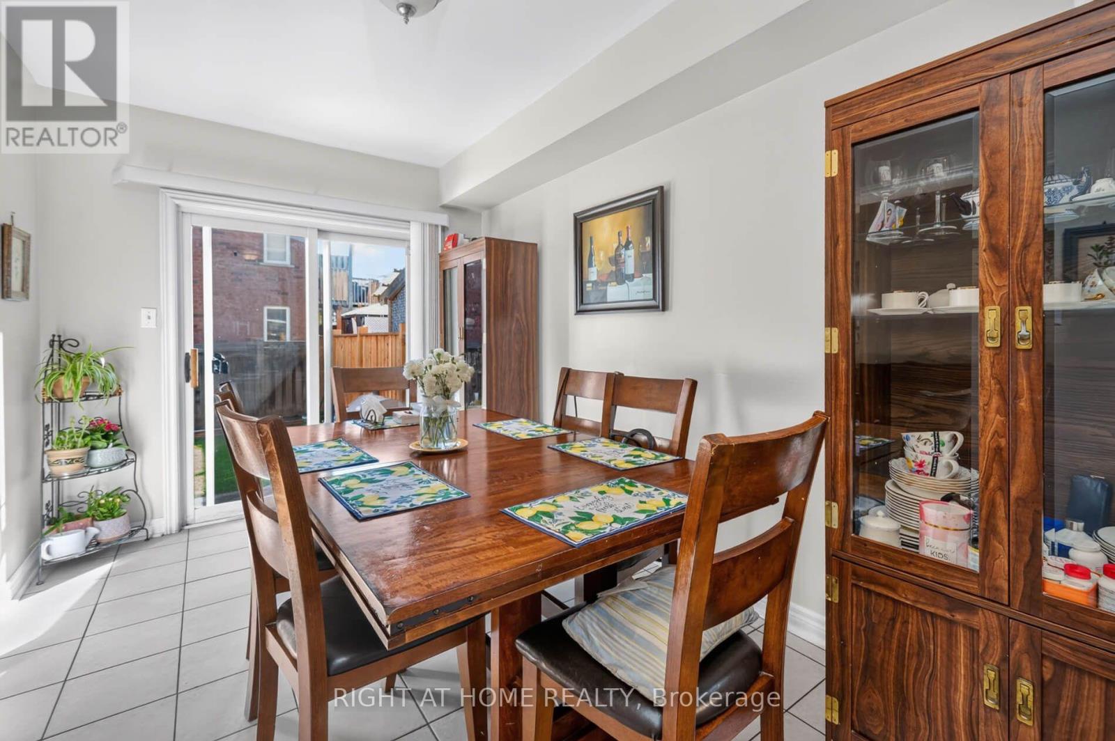 71 Pottery Place, Vaughan, Ontario  L4L 9H2 - Photo 13 - N13833284