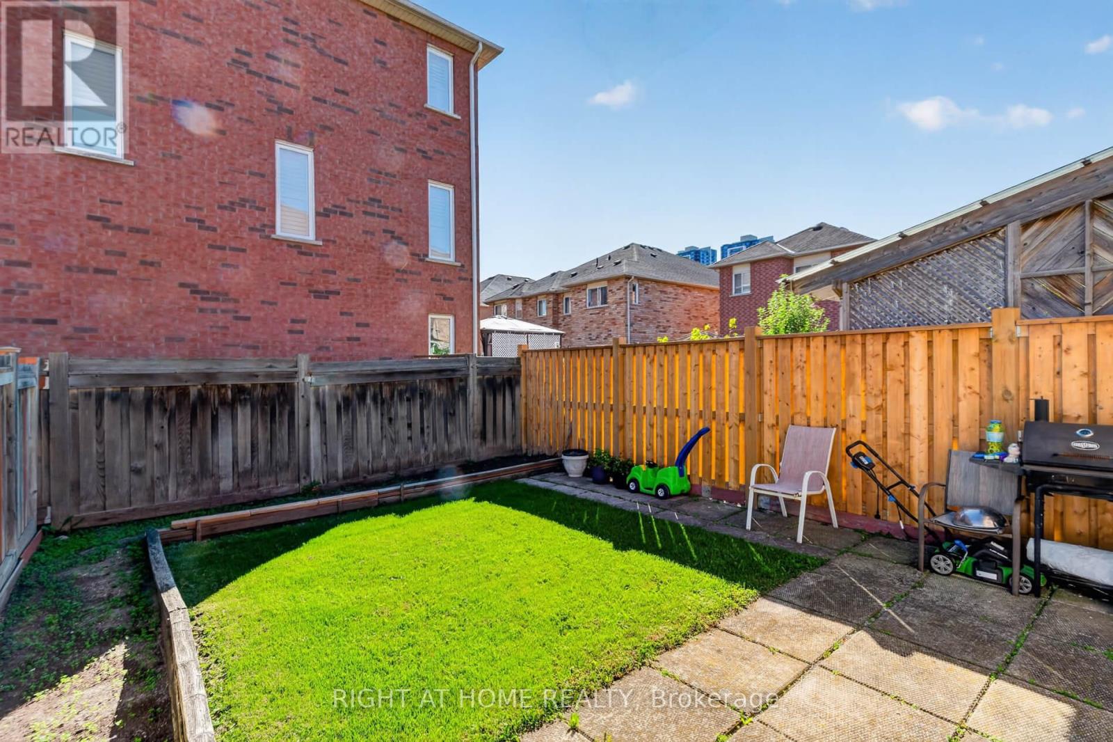71 Pottery Place, Vaughan, Ontario  L4L 9H2 - Photo 31 - N13833284