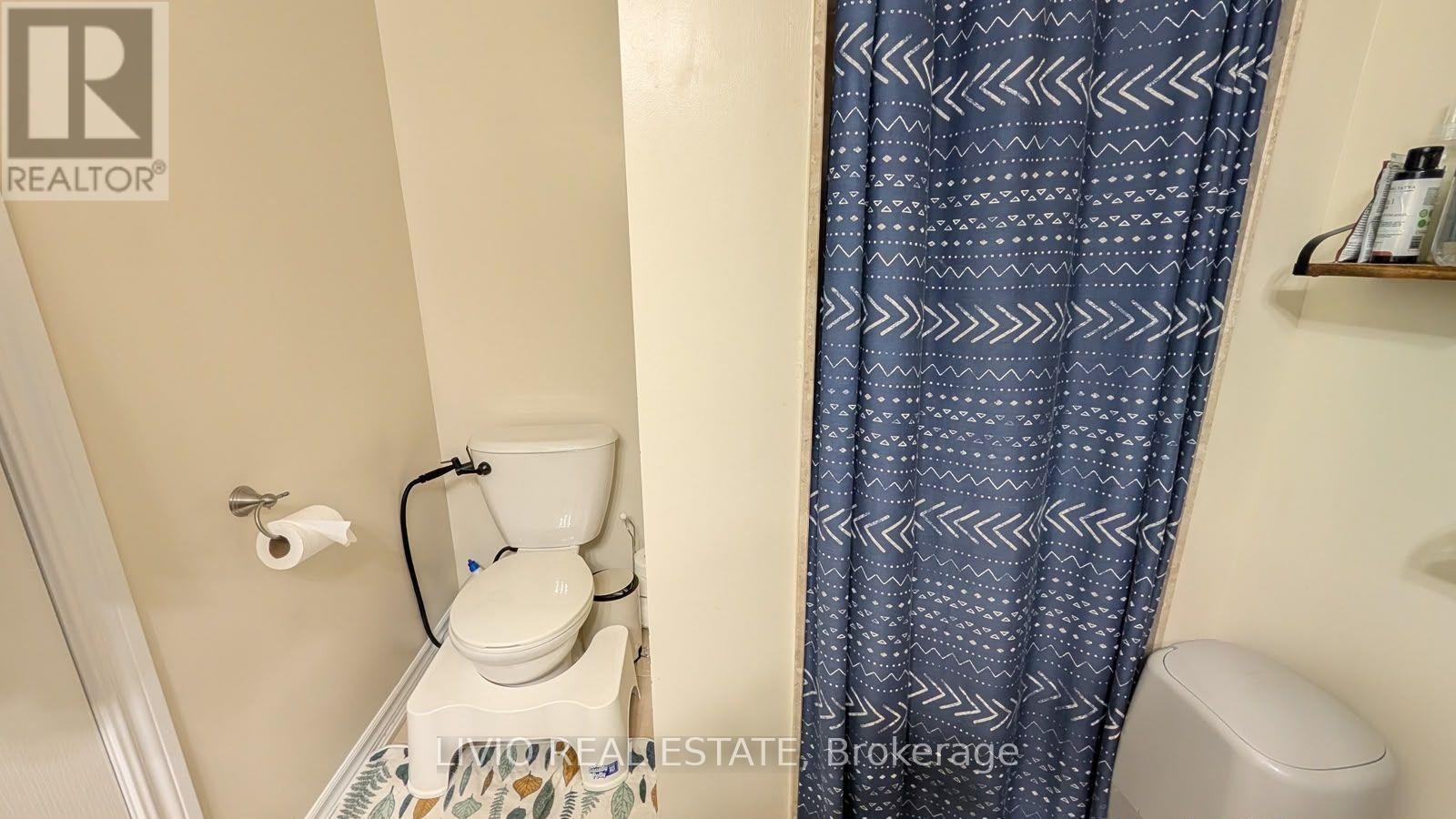 157 Cedar Lake Crescent, Brampton, Ontario L6Y 0P9 - Photo 14 - W13831426