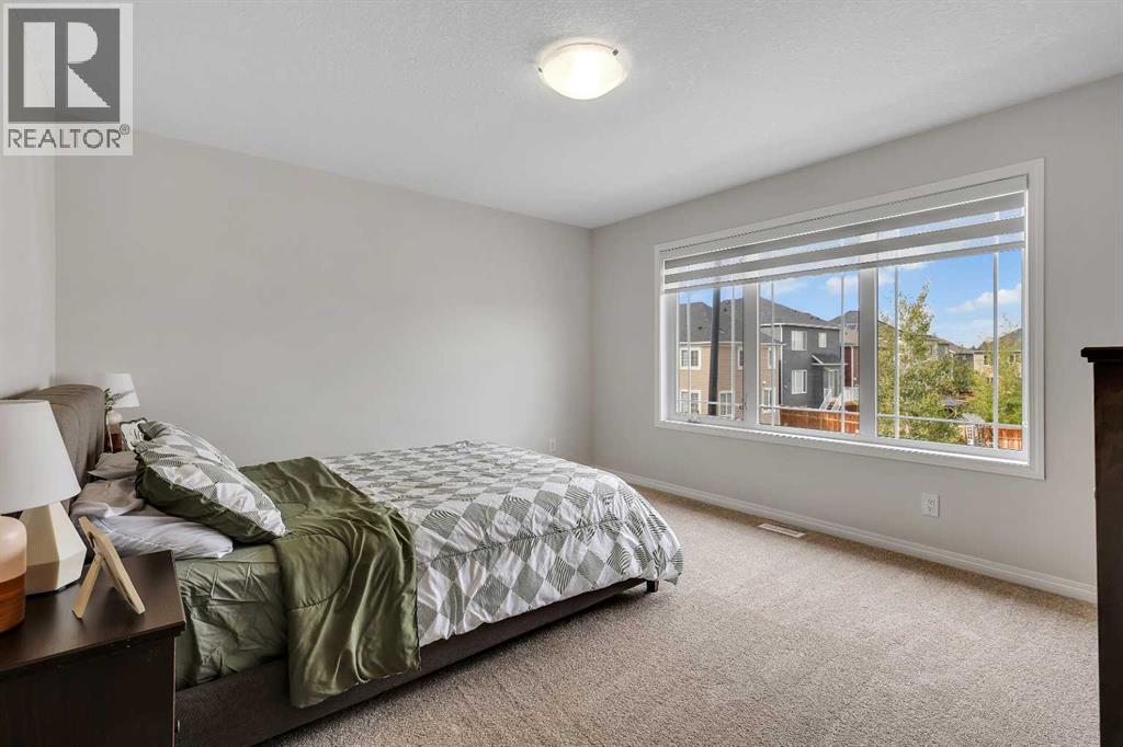 177 Yorkville Manor SW