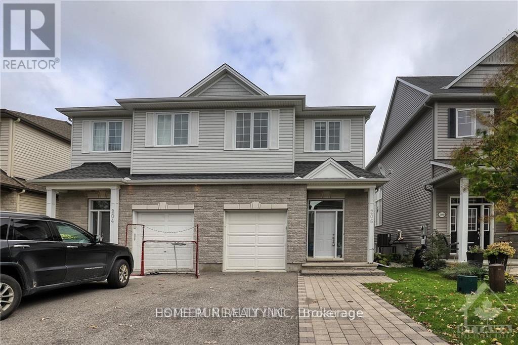 206 BROXBURN CRESCENT, Ottawa, Ontario
