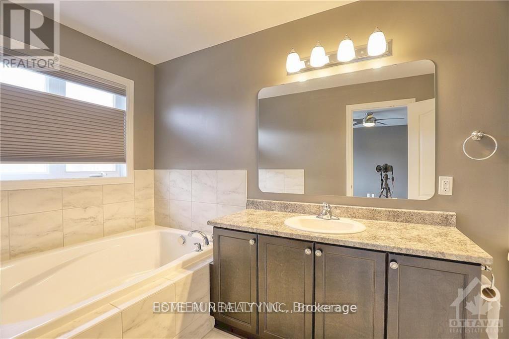 206 Broxburn Crescent, Ottawa, Ontario  K2J 0N7 - Photo 20 - X13833312