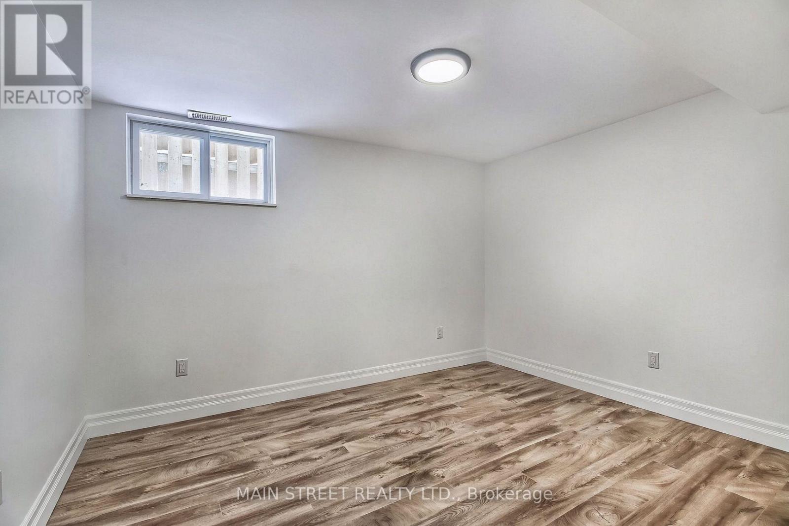 B - 27 Jacksons Point Avenue, Georgina, Ontario  L0E 1L0 - Photo 14 - N13833298