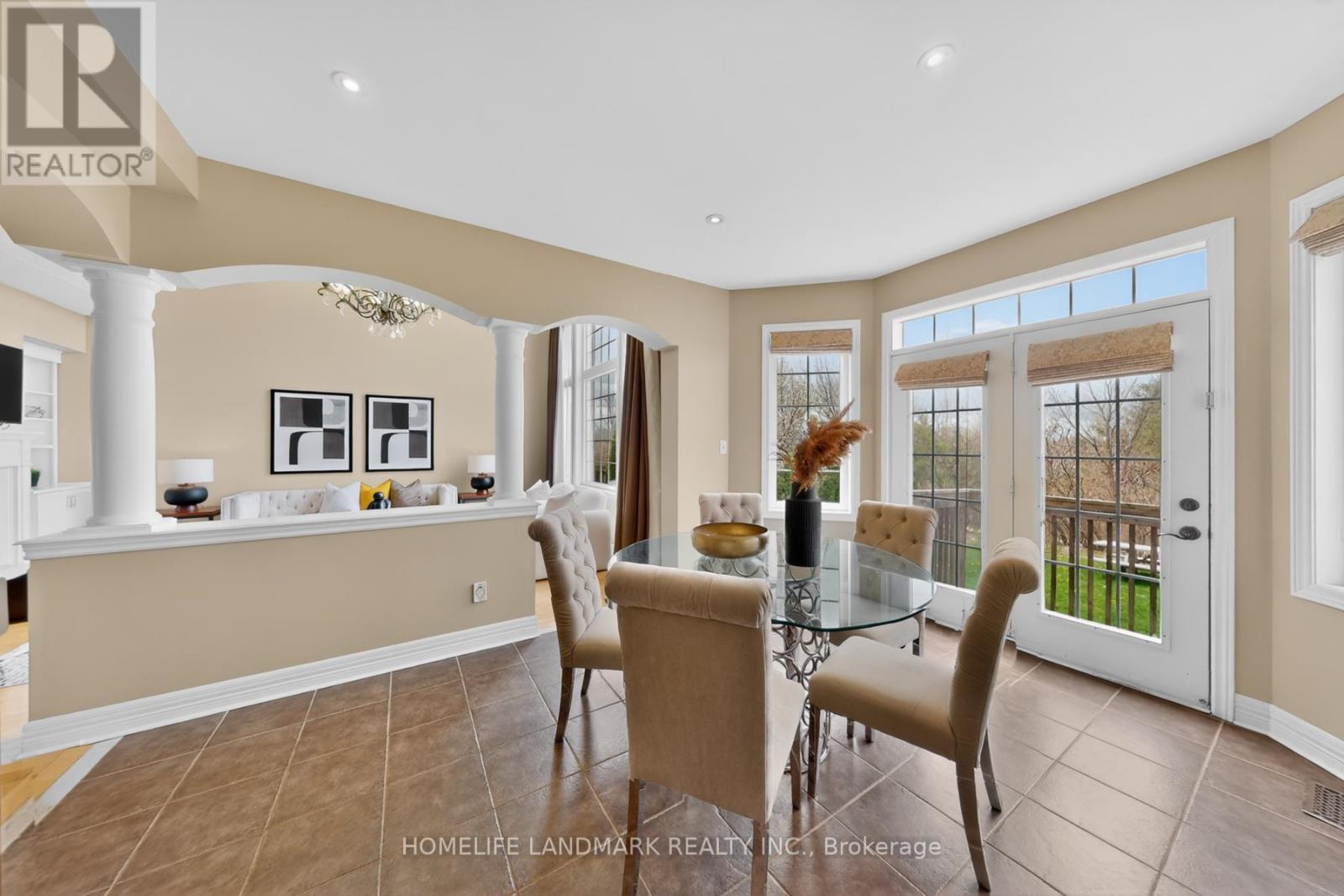 2481 Whistling Springs Crescent, Oakville, Ontario  L6M 5G3 - Photo 15 - W13833300