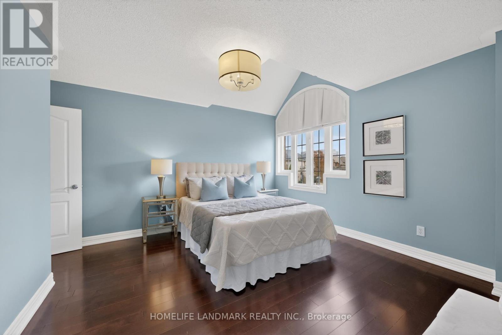 2481 Whistling Springs Crescent, Oakville, Ontario  L6M 5G3 - Photo 24 - W13833300