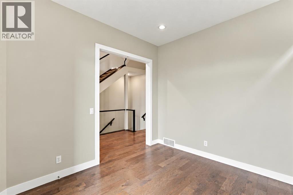 1458 Richland Road NE, Calgary, Alberta  T3e 5m6 - Photo 7 - A2348492