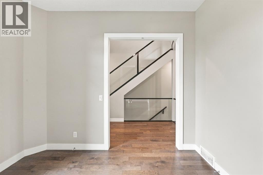 1458 Richland Road NE, Calgary, Alberta  T3e 5m6 - Photo 6 - A2348492