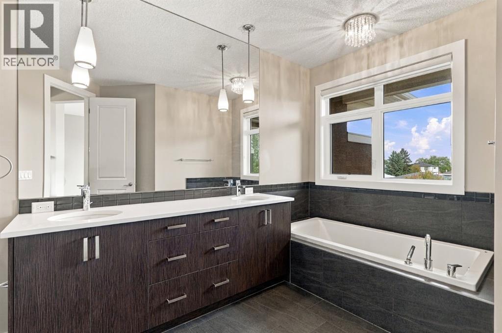 1458 Richland Road NE, Calgary, Alberta  T3e 5m6 - Photo 24 - A2348492
