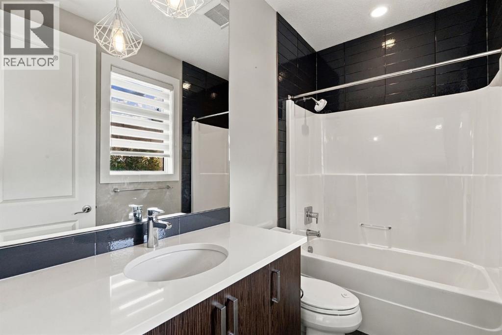 1458 Richland Road NE, Calgary, Alberta  T3e 5m6 - Photo 33 - A2348492