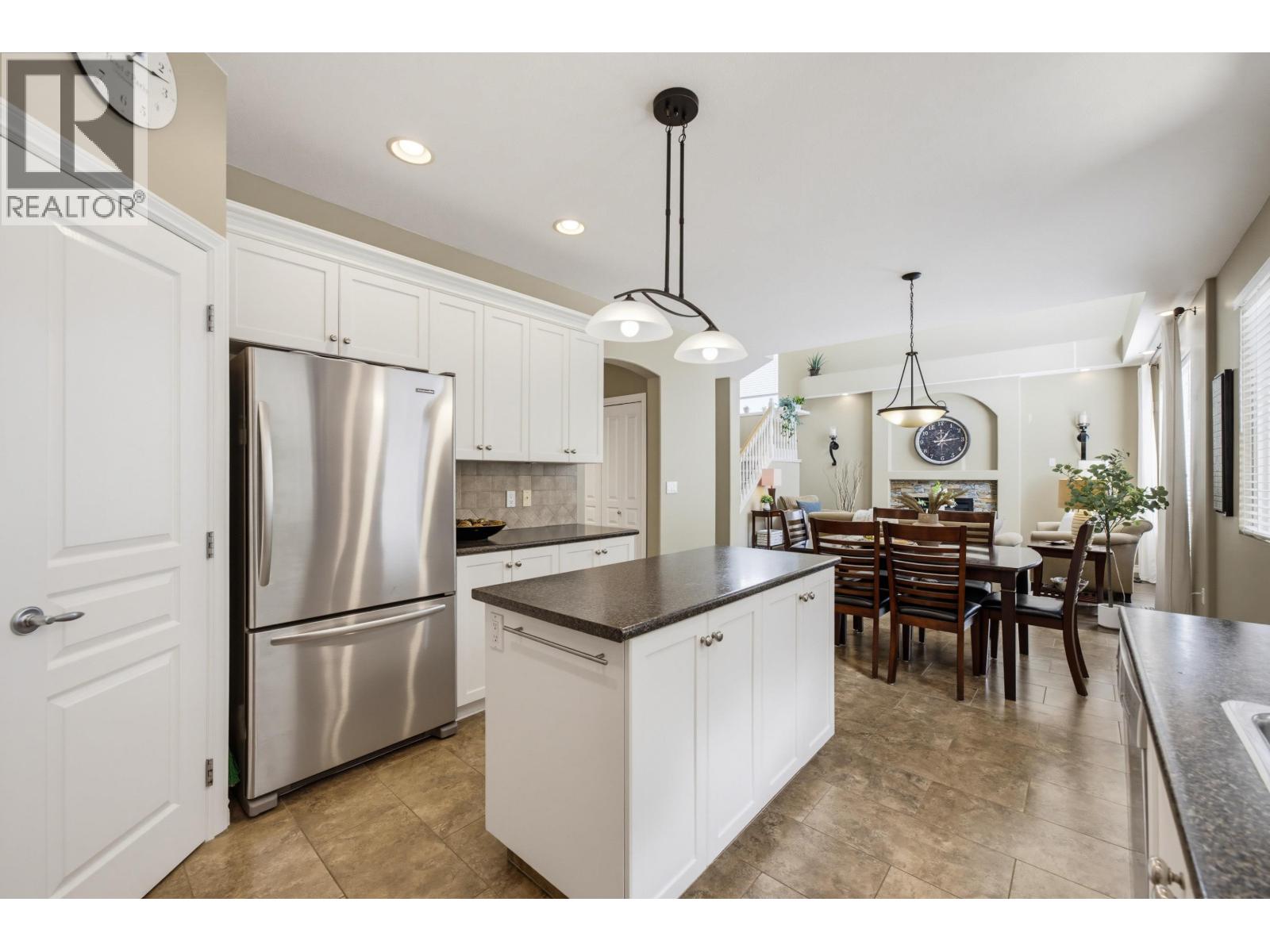 24070 Hill Avenue, Maple Ridge, British Columbia  V2W 1Z9 - Photo 12 - R3167777