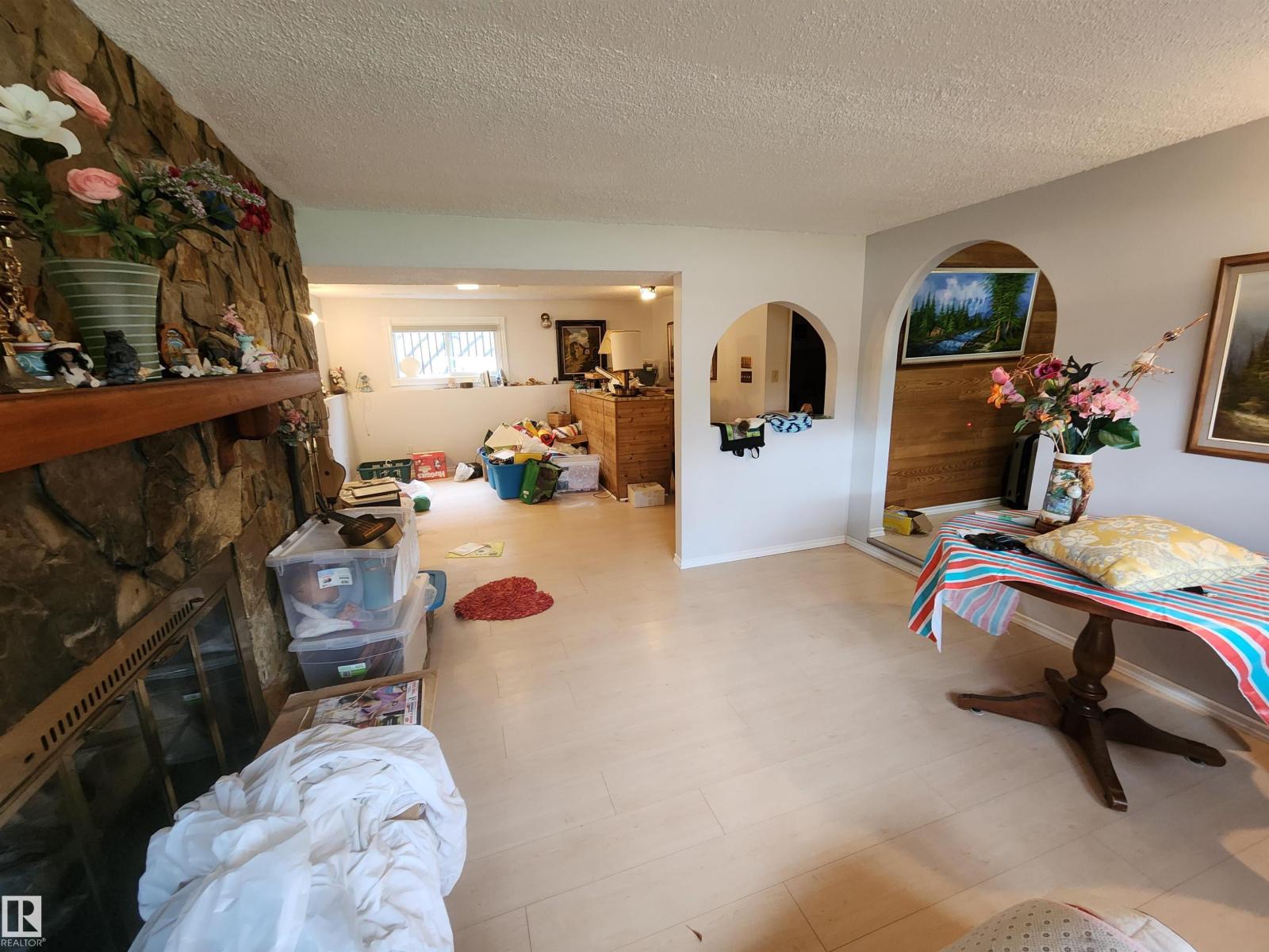 15312 109 AV NW