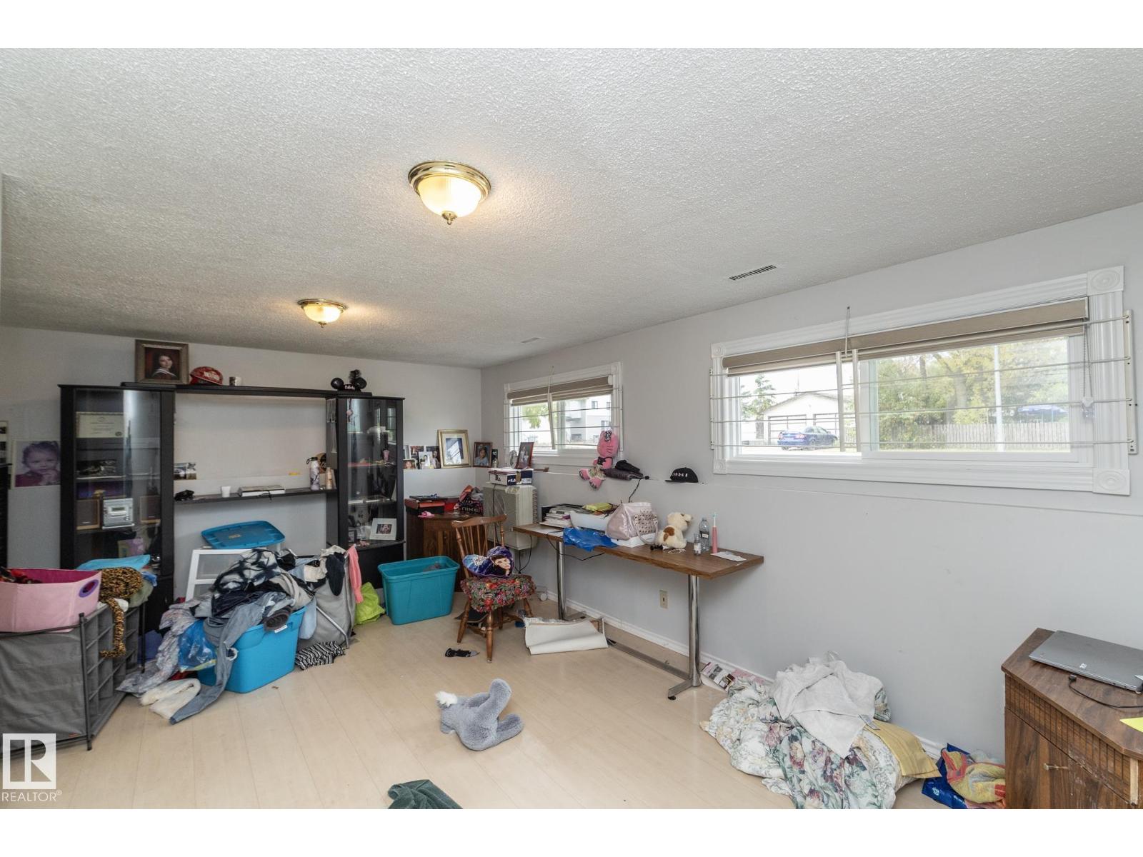 15312 109 AV NW