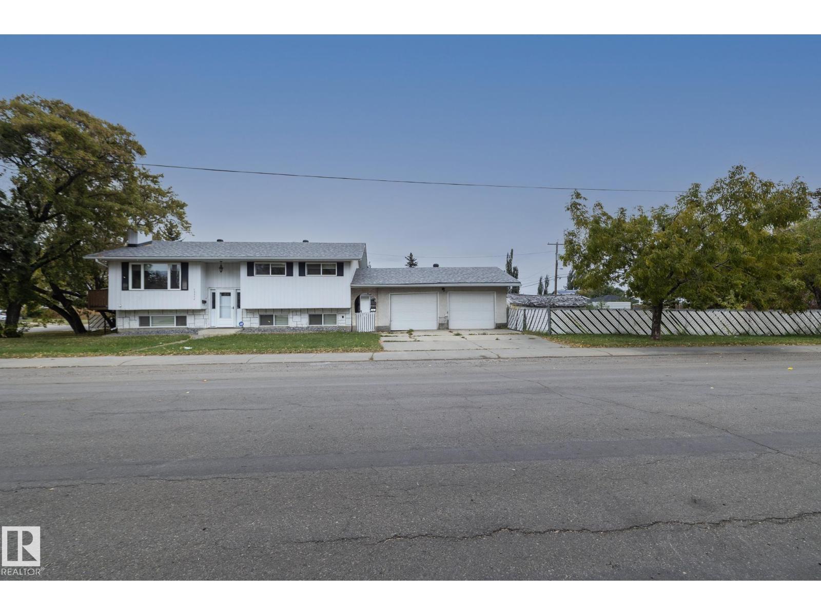 15312 109 AV NW