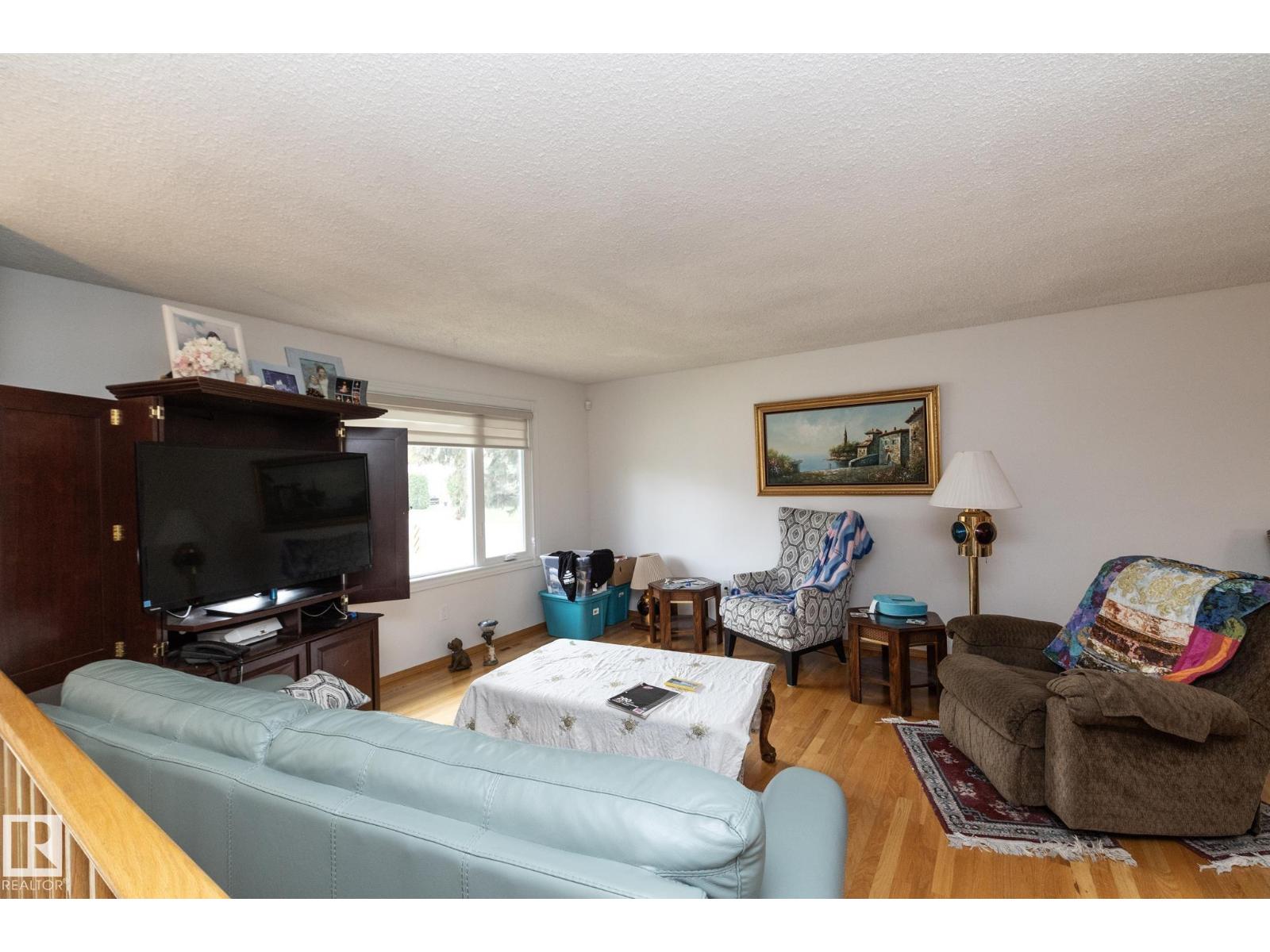 15312 109 AV NW