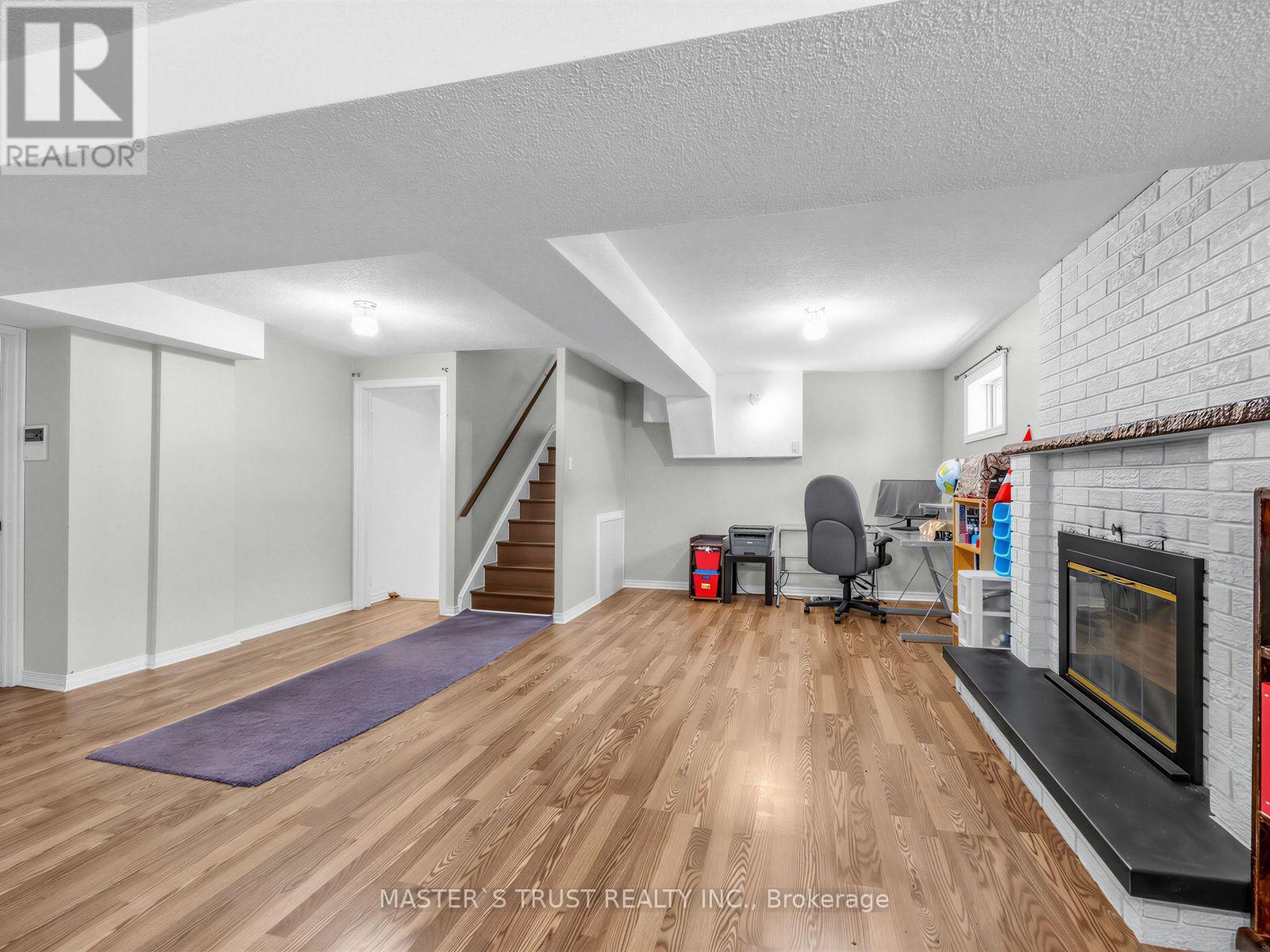 858 Wetherby Lane, Mississauga, Ontario  L4W 4S9 - Photo 23 - W13833316