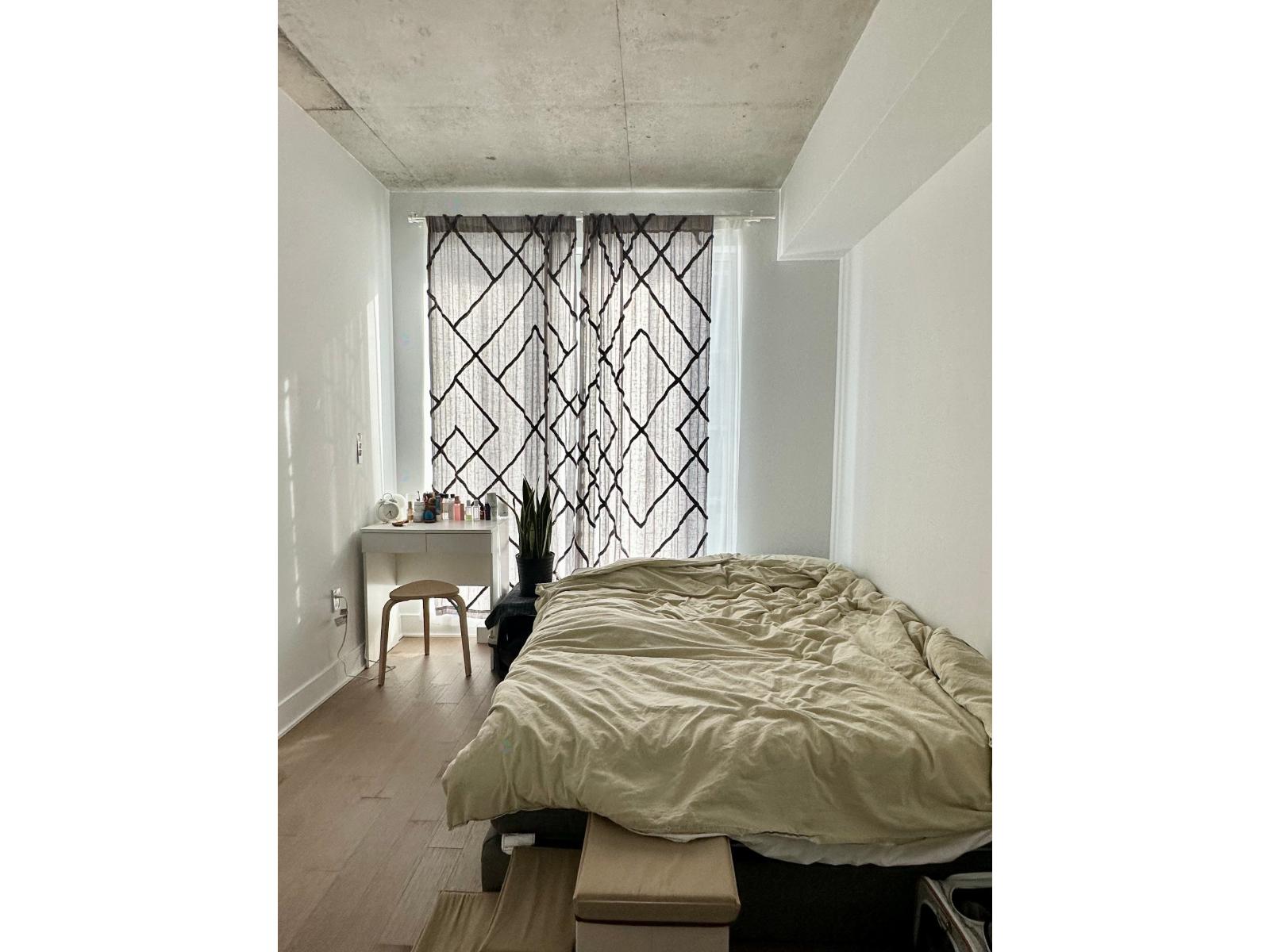 2320 Rue Tupper|#1505 Montréal (Ville-Marie) Quebec Canada H3H0B8 5