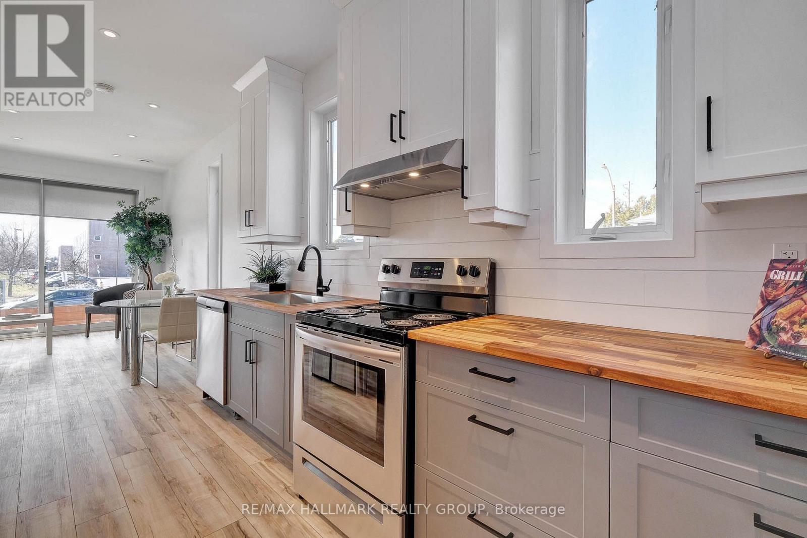 1 - 711a Carsons Road, Ottawa, Ontario  K1K 2H2 - Photo 16 - X13833324
