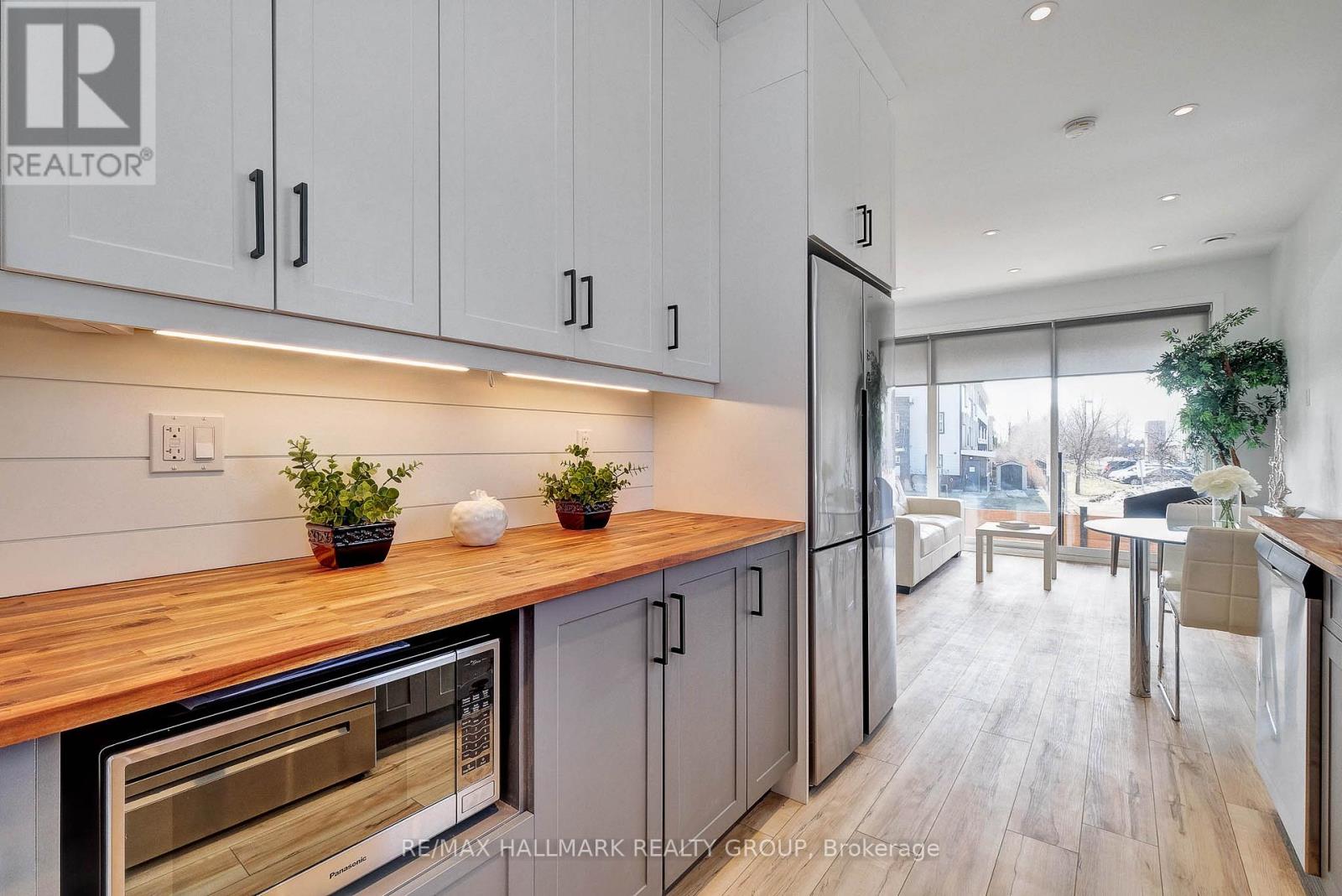 1 - 711a Carsons Road, Ottawa, Ontario  K1K 2H2 - Photo 17 - X13833324