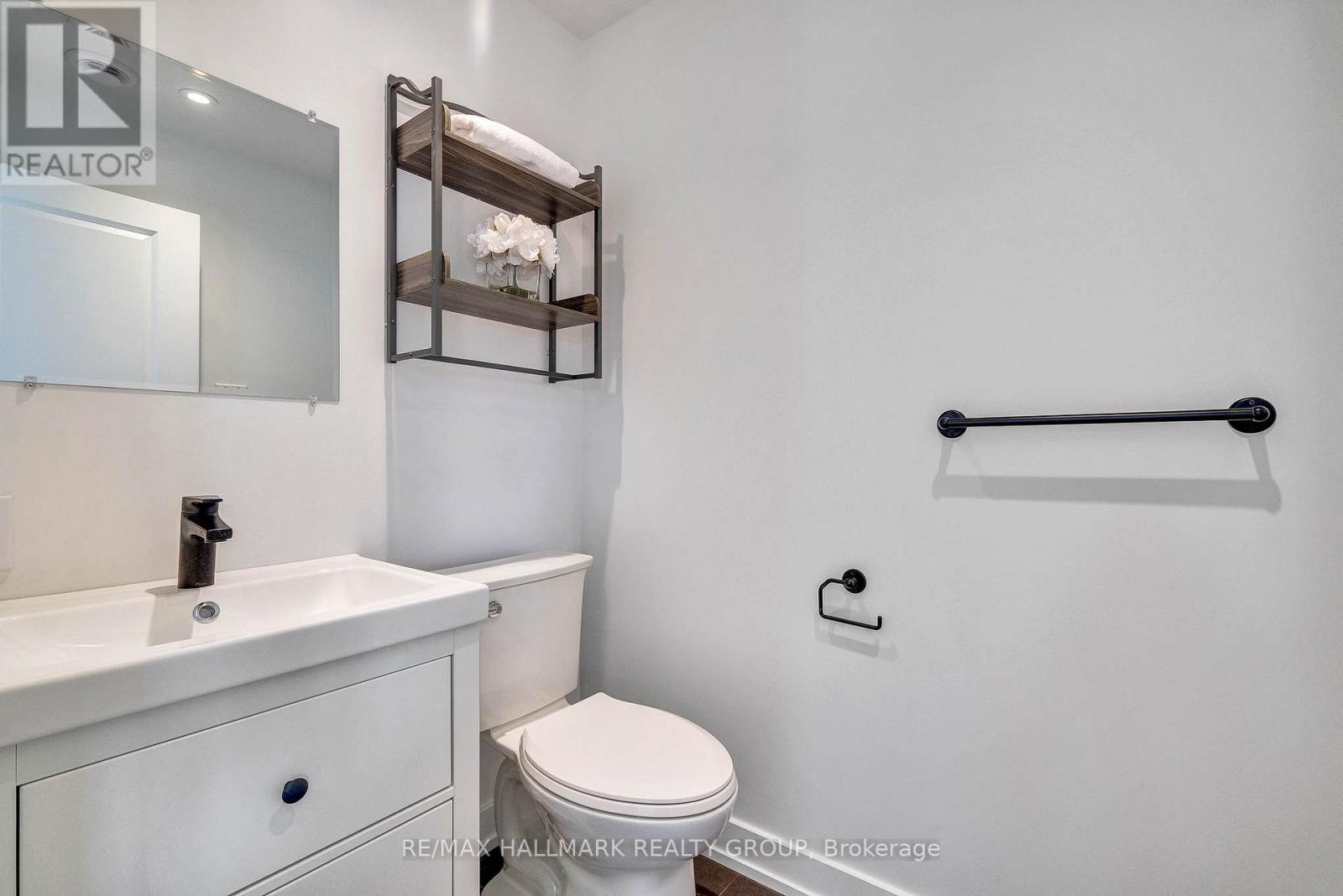 1 - 711a Carsons Road, Ottawa, Ontario  K1K 2H2 - Photo 18 - X13833324