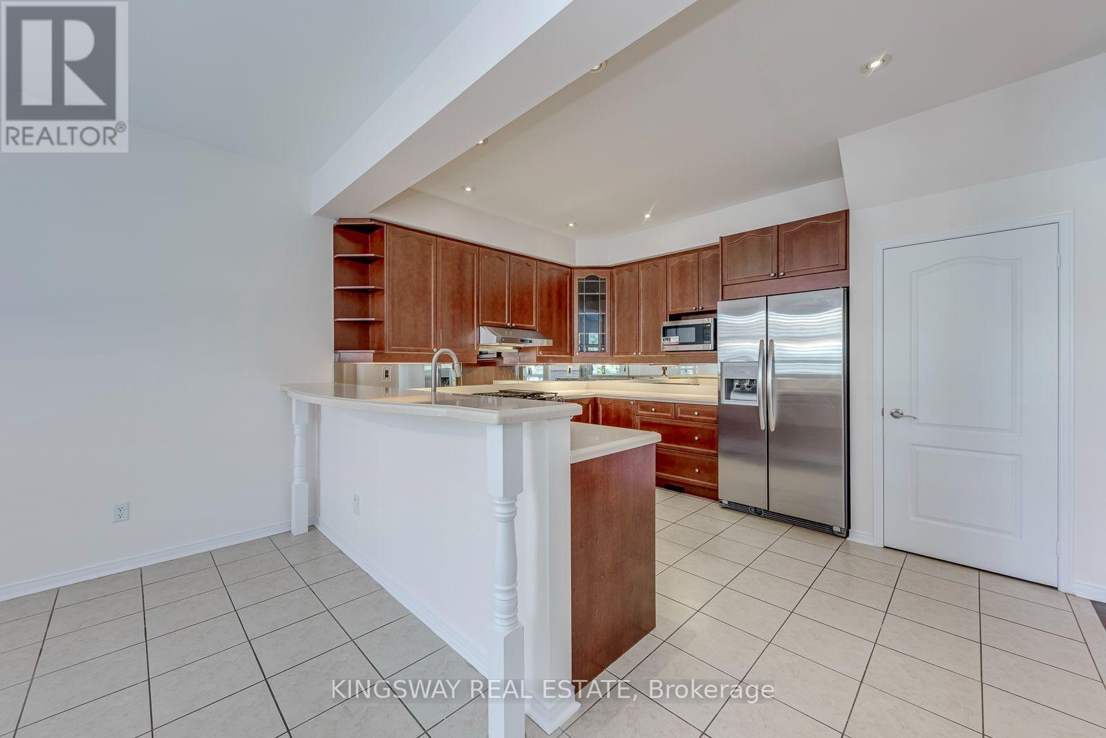 3133 Mission Hill Drive, Mississauga, Ontario  L5M 0B2 - Photo 14 - W13833322