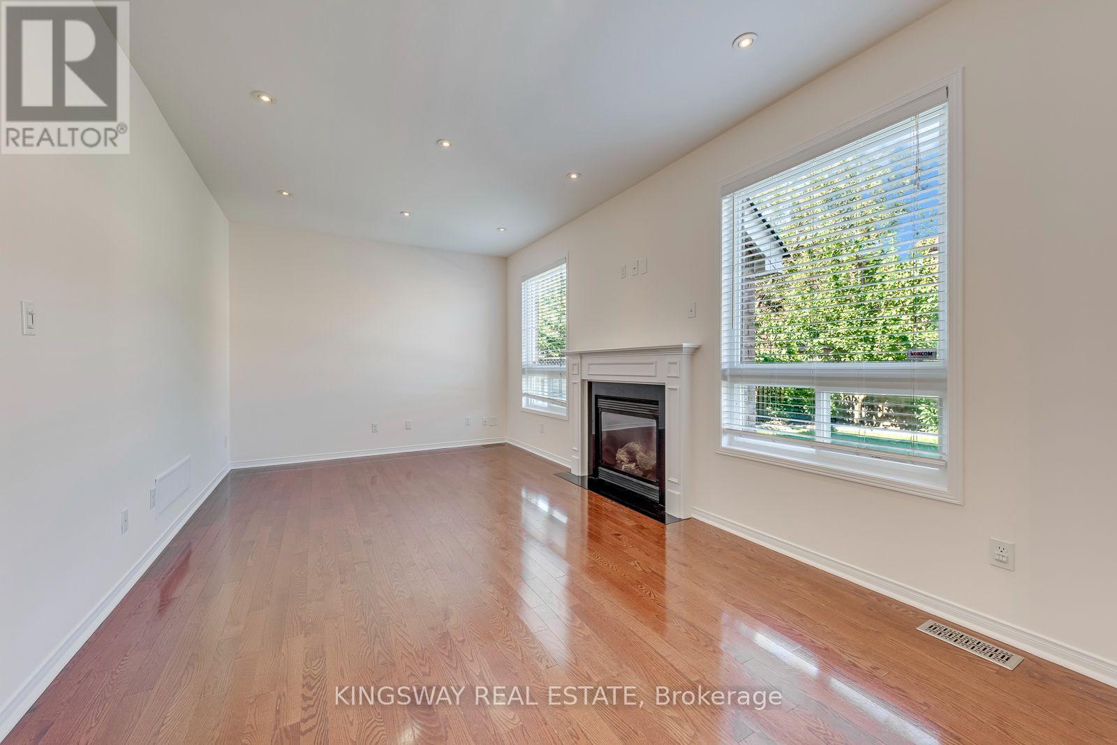 3133 Mission Hill Drive, Mississauga, Ontario  L5M 0B2 - Photo 18 - W13833322